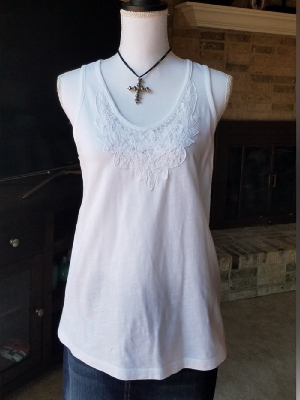 Forever 21 White Racerback Crochet Detail Tank top